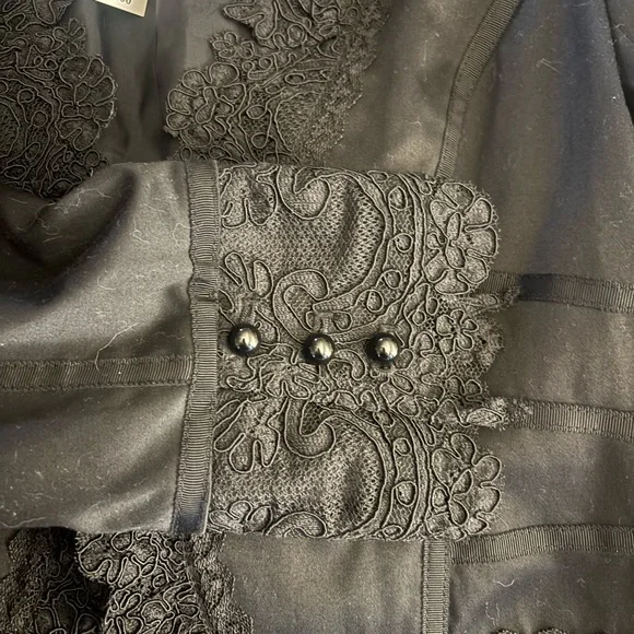 White House Black Market Black Lace Women's Blazer - Picture 8 of 10